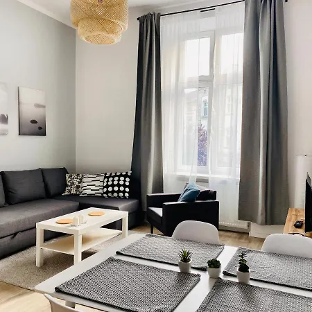 Cozy Apartment In The Heart Of Jewish District Krakow Exterior photo