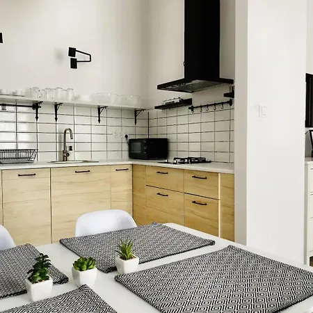 Cozy Apartment In The Heart Of Jewish District Krakow Exterior photo