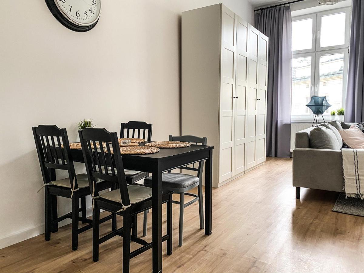 Cozy In The Heart Of Jewish District Apartament *